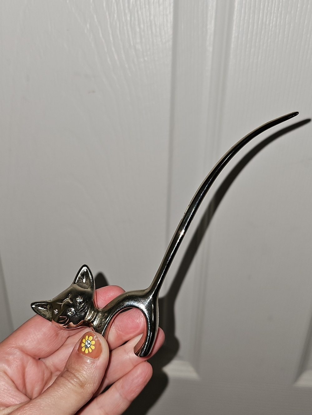 Vintage Cat-Shaped Silver Metal Ring Holder